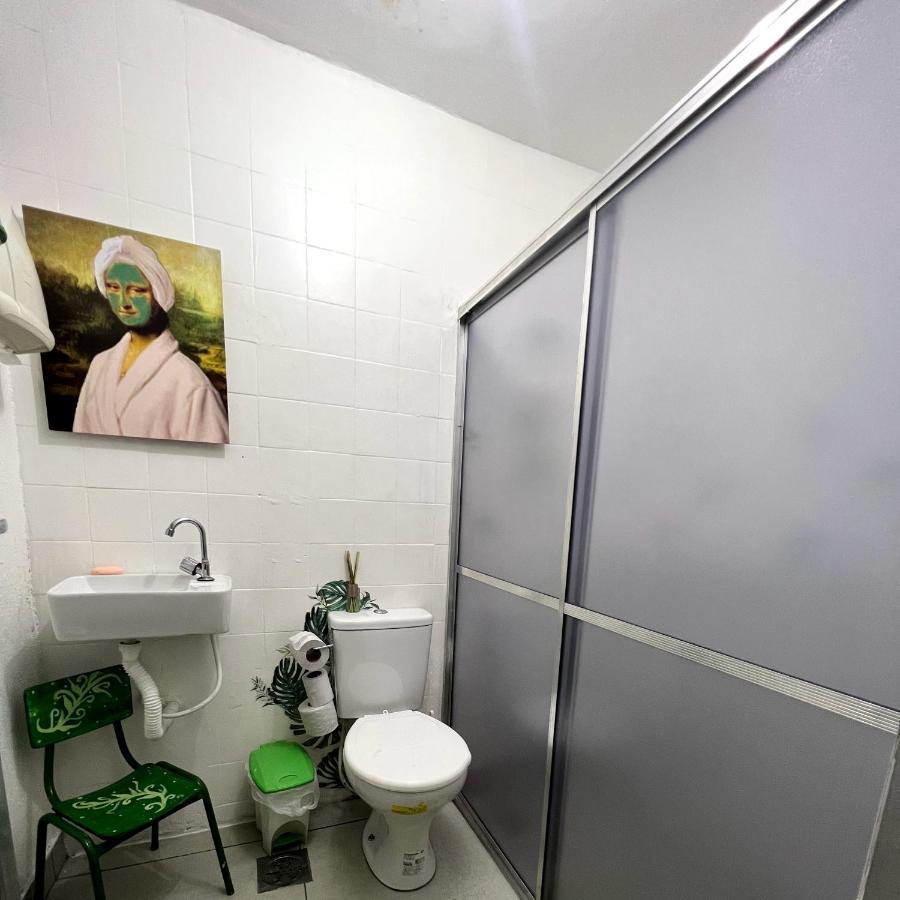 Casa Jardim Hostel Bh - Santa Efigenia - Paraiso Бело Оризонти Екстериор снимка